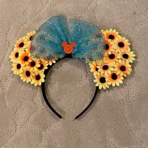 Minnie Mouse Ears